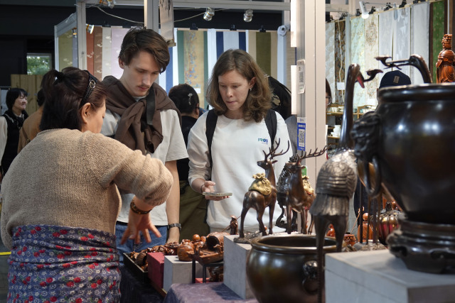 第七届中国国际茶叶博览会打造沉浸式茶文化空间,激活消费新场景。李忠/摄